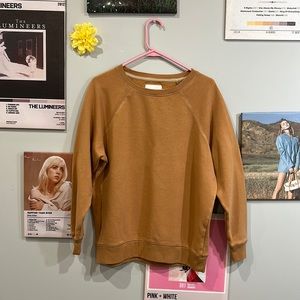 American eagle | jegging fit crew neck sweater | size M :)